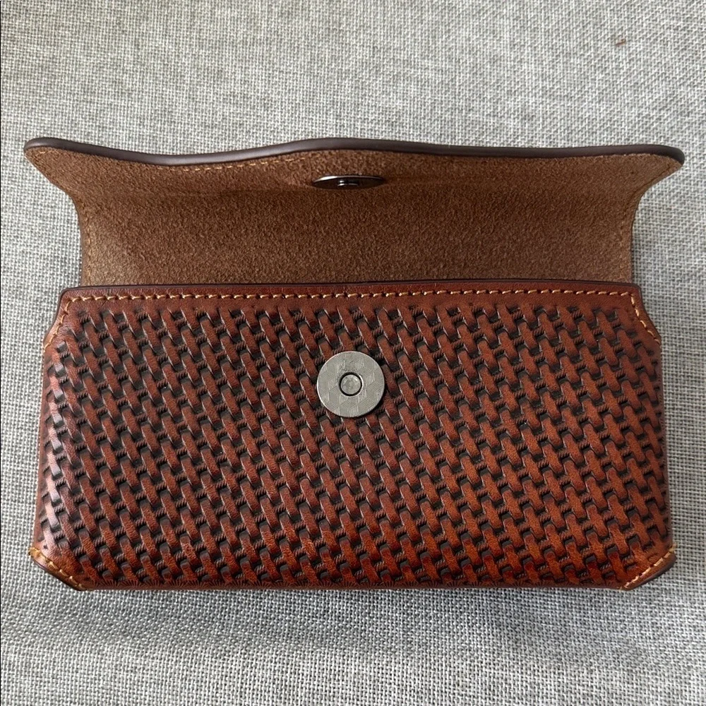 N/A stylish brown